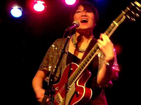 Charlene Kaye & the Brilliant Eyes at Littlefield NYC - "Strike a Chord" (3-5-11)