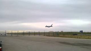 preview picture of video 'Mancato atterraggio aeroporto Bari Palese'