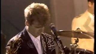 Crowded House - Recurring Dream (Live) Spring Break &#39;86