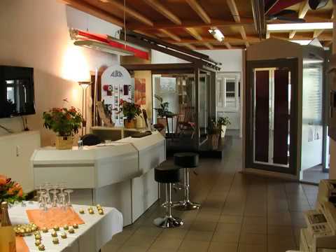 Riembauer Terrassnüberdachung und Markisen Center Regenstauf 2009  Ausstellungsräumen