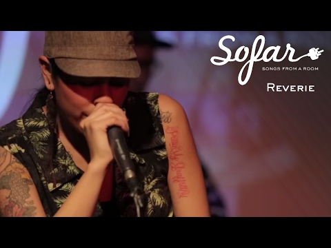 Reverie - 1 Syllable | Sofar Los Angeles