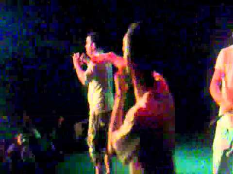 Leylika Meccani Bakırköy İstasyon Hiphop Sahnes.wmv