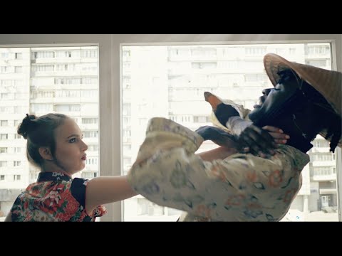 GEE BALLER  - THE MAN FT XLAZY