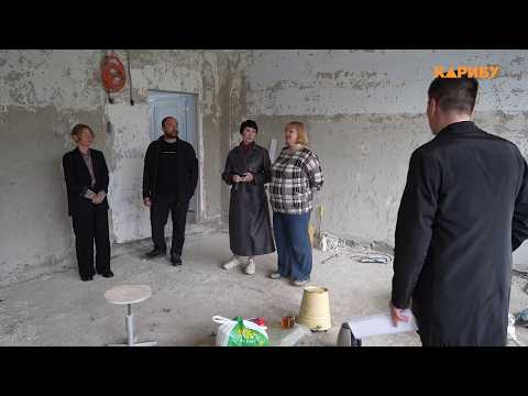 Мэр Магадана проконтролировала ход ремонта школ