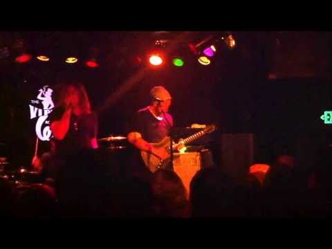 Saigon Kick - Jason Bieler solo during Hostile Youth at the Viper Room in Hollywood Mach 30, 2013