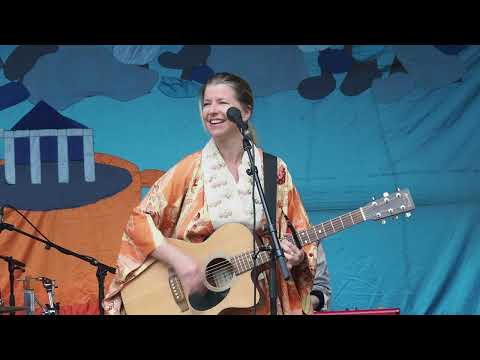 Frida Öhrn med vänner