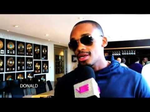 VUZU.TV: V Entertainment - Universal Breakfast