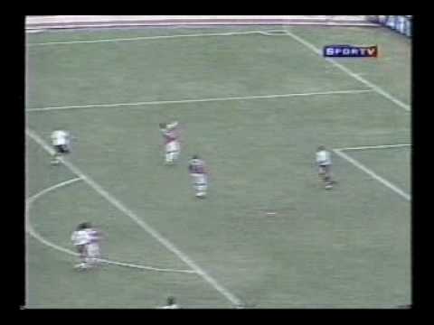 08/10/2005 - Paraná 6 X 1 Fluminense : Gol de Edinho