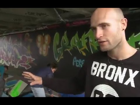 Graffitifun op NOONtv RTV Utrecht www.personal-artist.nl