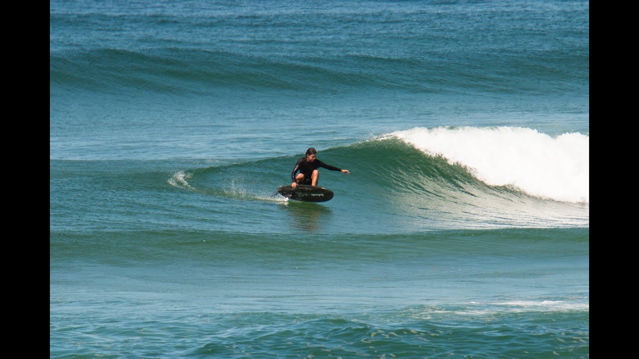 Perfect Foiling Day In Byron Bay With the Unifoil Crew