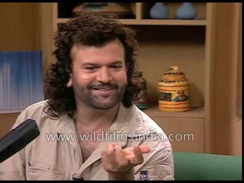 Hansraj Hans sings Sufiana kalam for his murshid