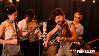 Folk Alley Sessions: Spirit Family Reunion - 