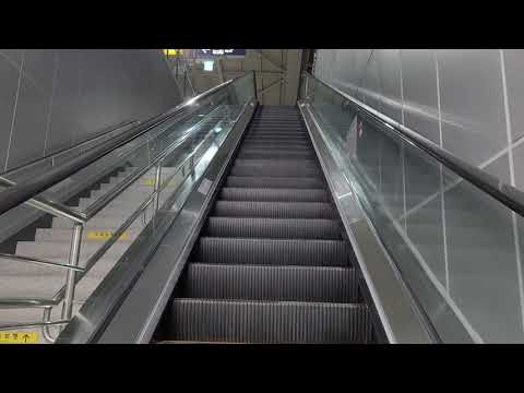 부산 재송역, Jaesong Railway Station