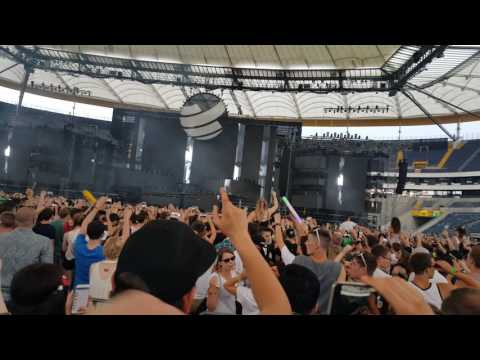 Big city Beats @World Club Dome 2016/ Martin Garrix intro