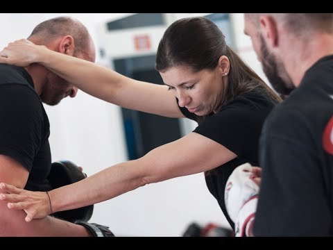 Train like an expert - women power (SAMI Combat Systems)