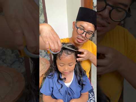 Waktunya gunting rambut eci 17
