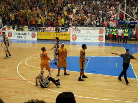 Csu Sibiu - U Mobitelco Cluj Napoca