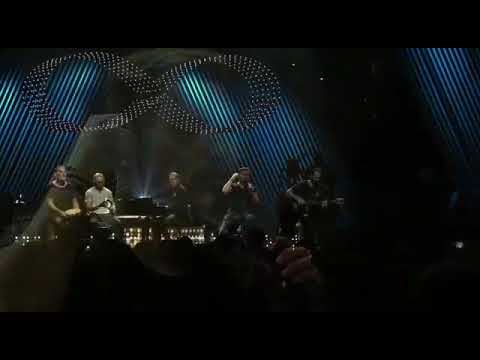 Sei que o tempo fechou