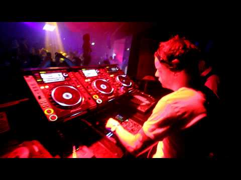 Steve Smart Live at Ministry Of Sound London 7th May 2011