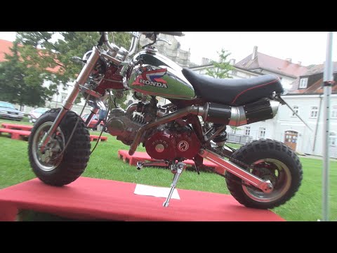 Honda Monkey (1984) Exterior and Interior