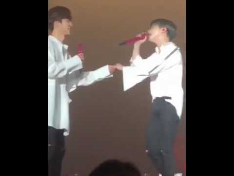 Binhwan moment #continuetour2018