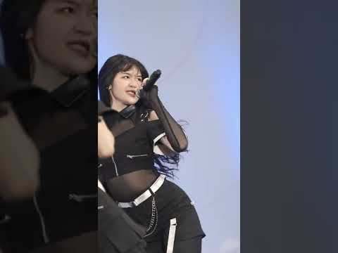 "Make noise" Myyu BNK48 [Fancam 4k] : Roadshow 12th single Central Lampang 16 Oct 2022