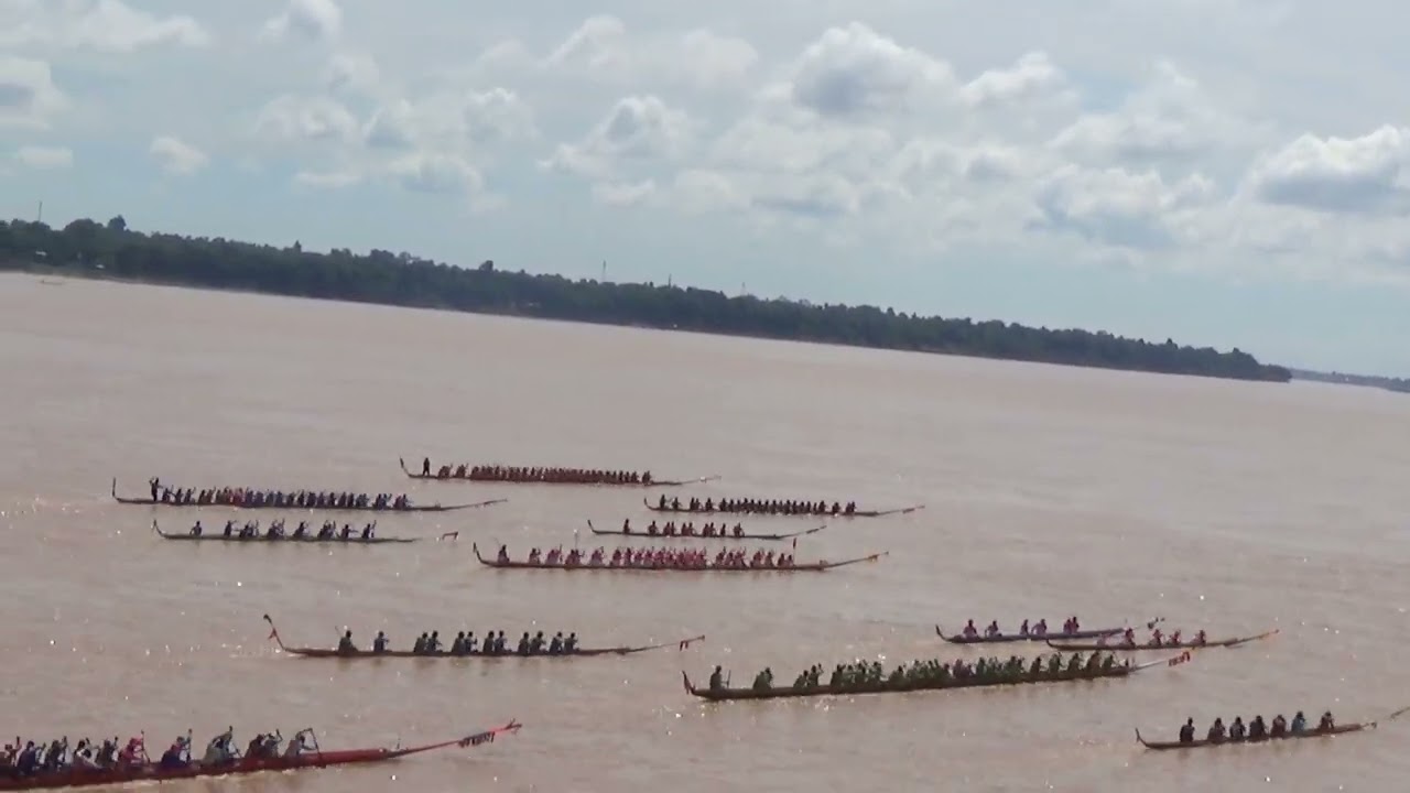 The Elephant Splashing Ceremony Thai Tradition