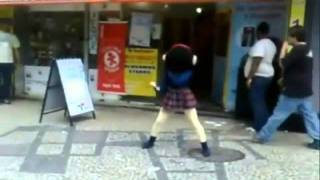 People Dancing: I Wish I Wish by Lauren Bennett (BUY ON ITUNES)