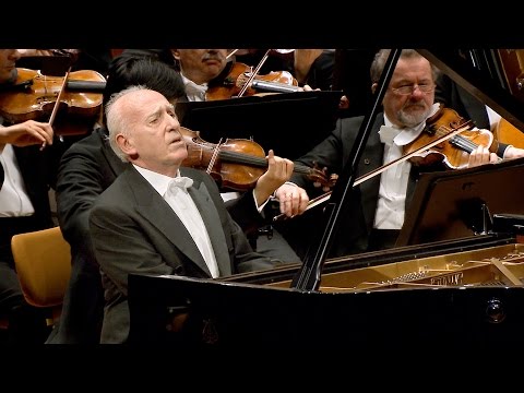 Chopin: Piano Concerto No. 1 / Pollini · Thielemann · Berliner Philharmoniker