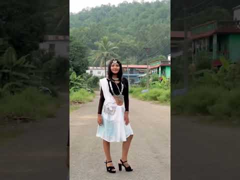 chanchale tharu song by anu Chaudhary #tharu_video #tharu #preeti #dance #amgraphicdesign #nepali