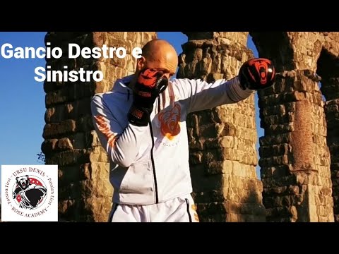 Gancio sinistro e destro.