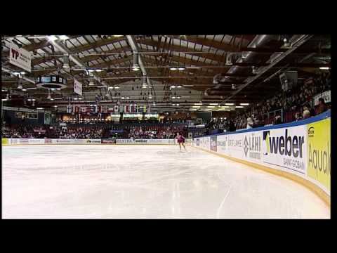 Suomen Juulia Turkkila taitoluistelun Finlandia Trophyssa 2011