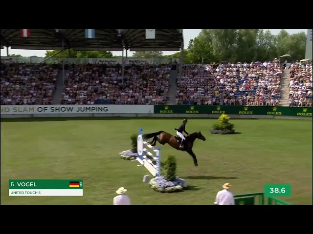 Mother of Hot Touch L Z is the Half-sister of the Legend CSI 1.70m jumping stallion United Touch S with rider Richard Vogel.