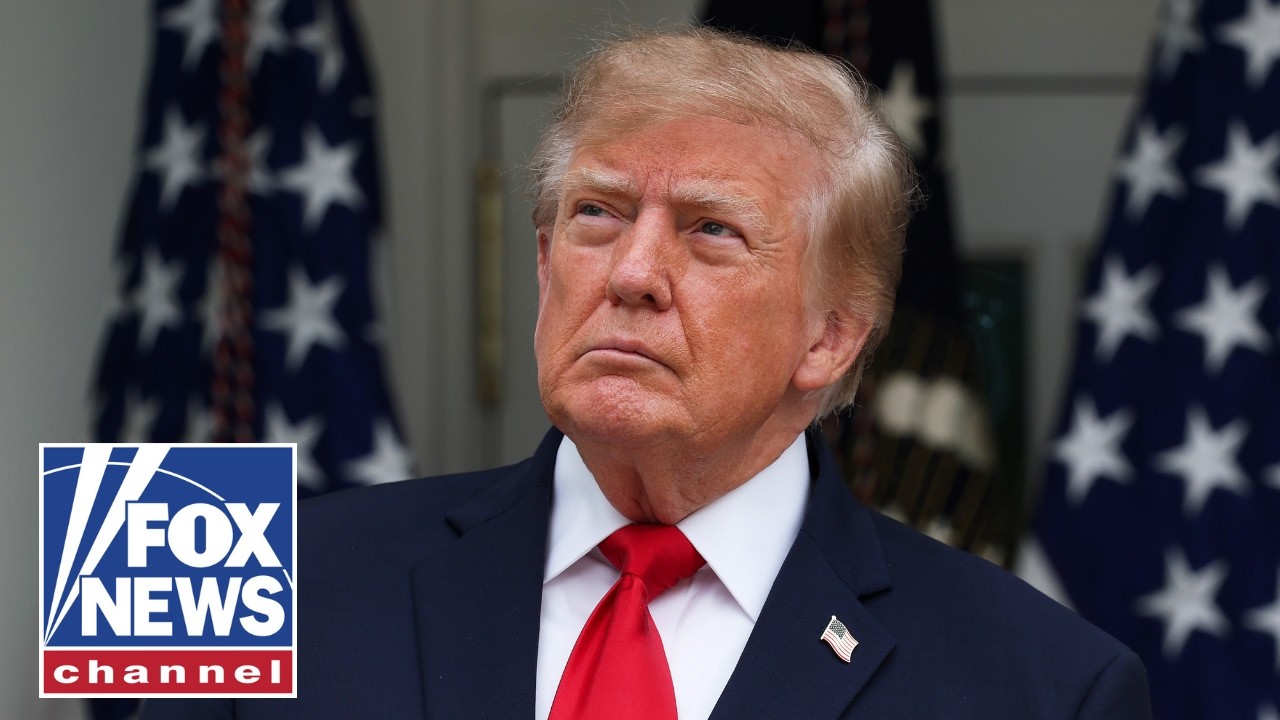 Trump hits campaign trail with midterms CLOSING IN