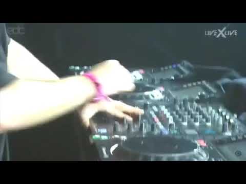 Zeddunktion & FitoSilva & G4bba vs. Zedd ft. Foxes - El Morro vs. Clarity (Hardwell Mashup)