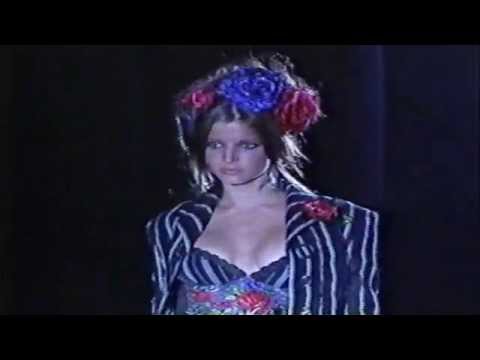 Gianni Versace Haute Couture Winter 1993