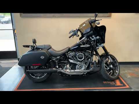 2018 Harley-Davidson Softail Sport Glide at Vandervest Harley-Davidson, Green Bay, WI 54303