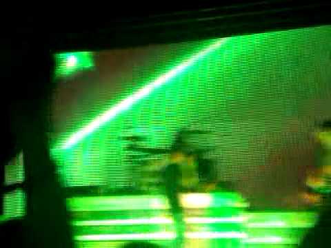 3 Doors Down - Kryptonite - Live at Birmingham O2