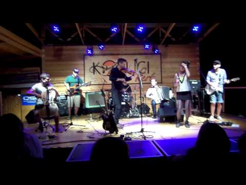 Szabó Balázs és Bandája feat. Julie Rens (2014.08.15.)