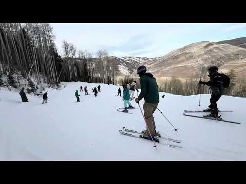 Vail Mountain conditions Sunday, 21 December 2025. Entire run Mid-Vail Village to Lionshead Village.