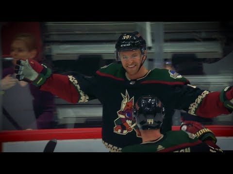 Michael Grabner collects two shorties for Coyotes