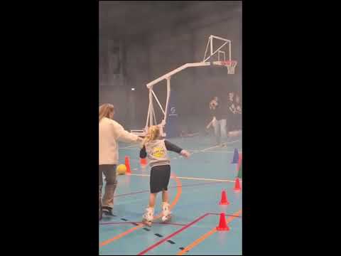 Yellow Sox presenteert een nieuw logo en merchandise 