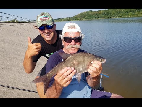 Edmund Gutkiewicz łowi podczas upału na zbiorniku Szymanowice