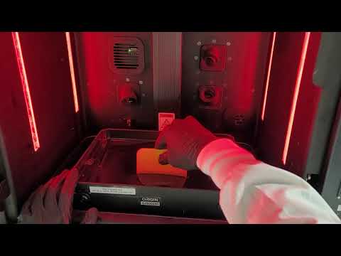 Stratasys Academy | Origin One 3D Printer: Adding Resin and Agitating Resin