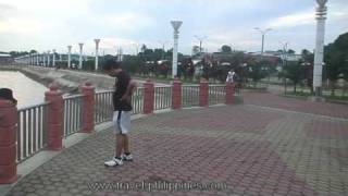 preview picture of video 'Baywalk, Puerto Princesa, Palawan, Philippines - June 2009'
