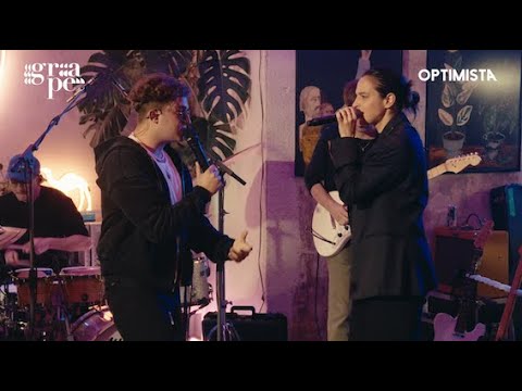 Grape Výklad by Optimista // Jana Kirschner & The Curly Simon