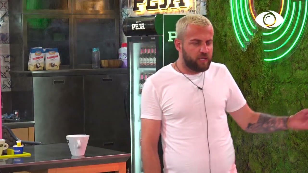 Ta zgjidhim?/Luizi i kërkon sqarim, Kiara e refuzon