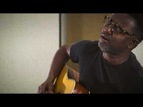 download lagu mp3 mp4 Coldplay Yamaha, download mp3 Coldplay Yamaha free downloadn, video klip Coldplay Yamaha