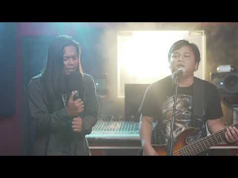 မေမ႔ႏုုိင္ေသာ - Six Thu - Good Quality