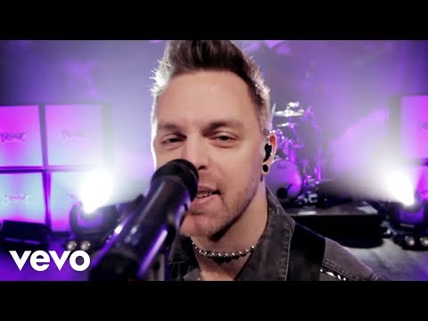 Bullet For My Valentine - Breaking Point (Official Video)